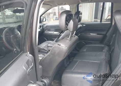 2014 Jeep Compass Latitude z USA, uszkodzony, nr VIN 1C4NJCEA2ED680330